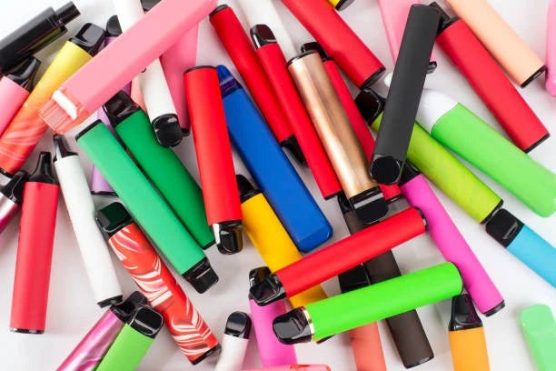 DISPOSABLE VAPES